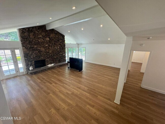 Building Photo - 3474 Loadstone Dr
