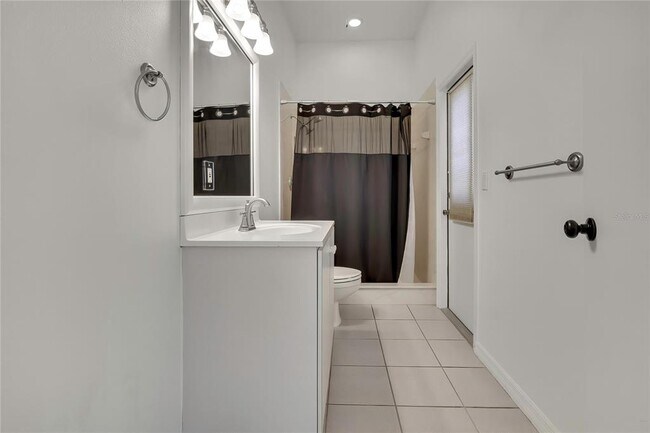 Building Photo - 18401 N 30th St