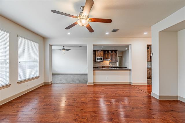 Building Photo - 15097 Blakehill Dr
