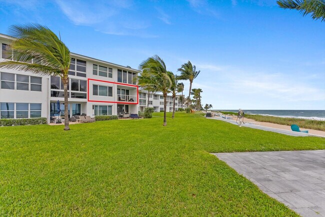 Building Photo - 1041 Hillsboro Mile