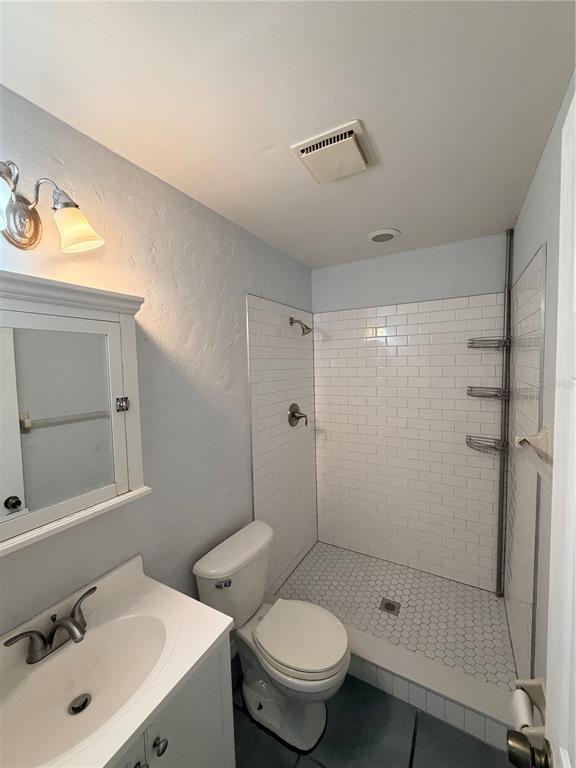 Building Photo - 661 Murphy Rd