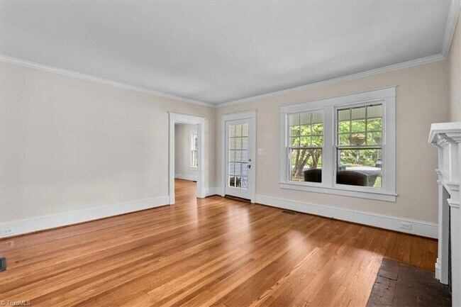 Building Photo - 213 Westover Terrace
