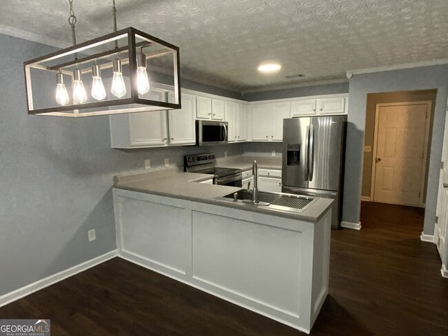 Building Photo - 69 Jameston Dr
