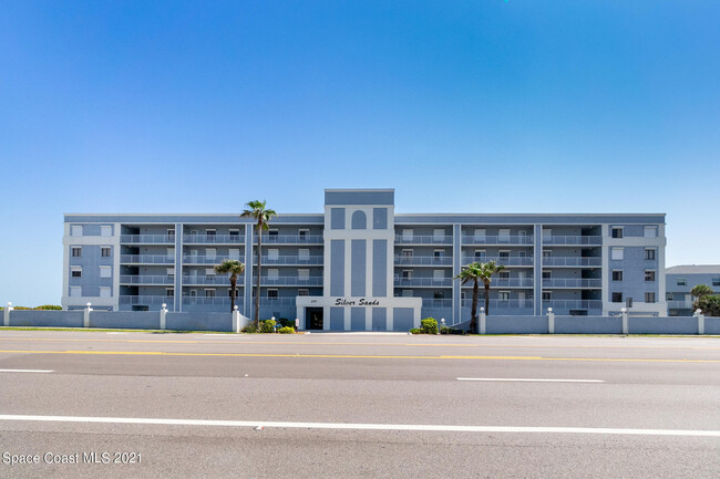 Building Photo - 295 Florida A1A