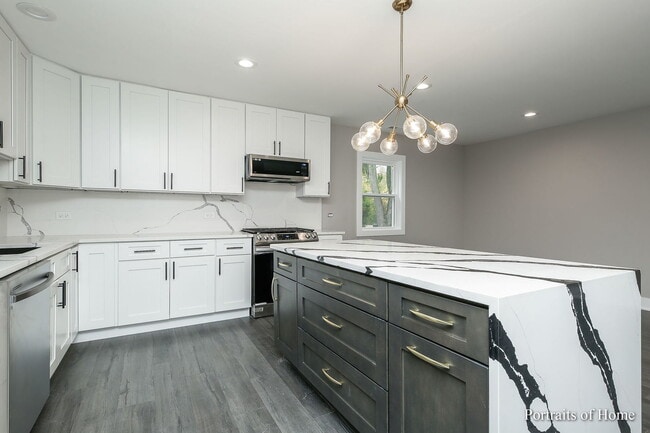 Building Photo - 1828 Idlewild Ln