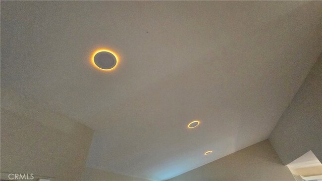 Building Photo - 1309 Cascade Ave