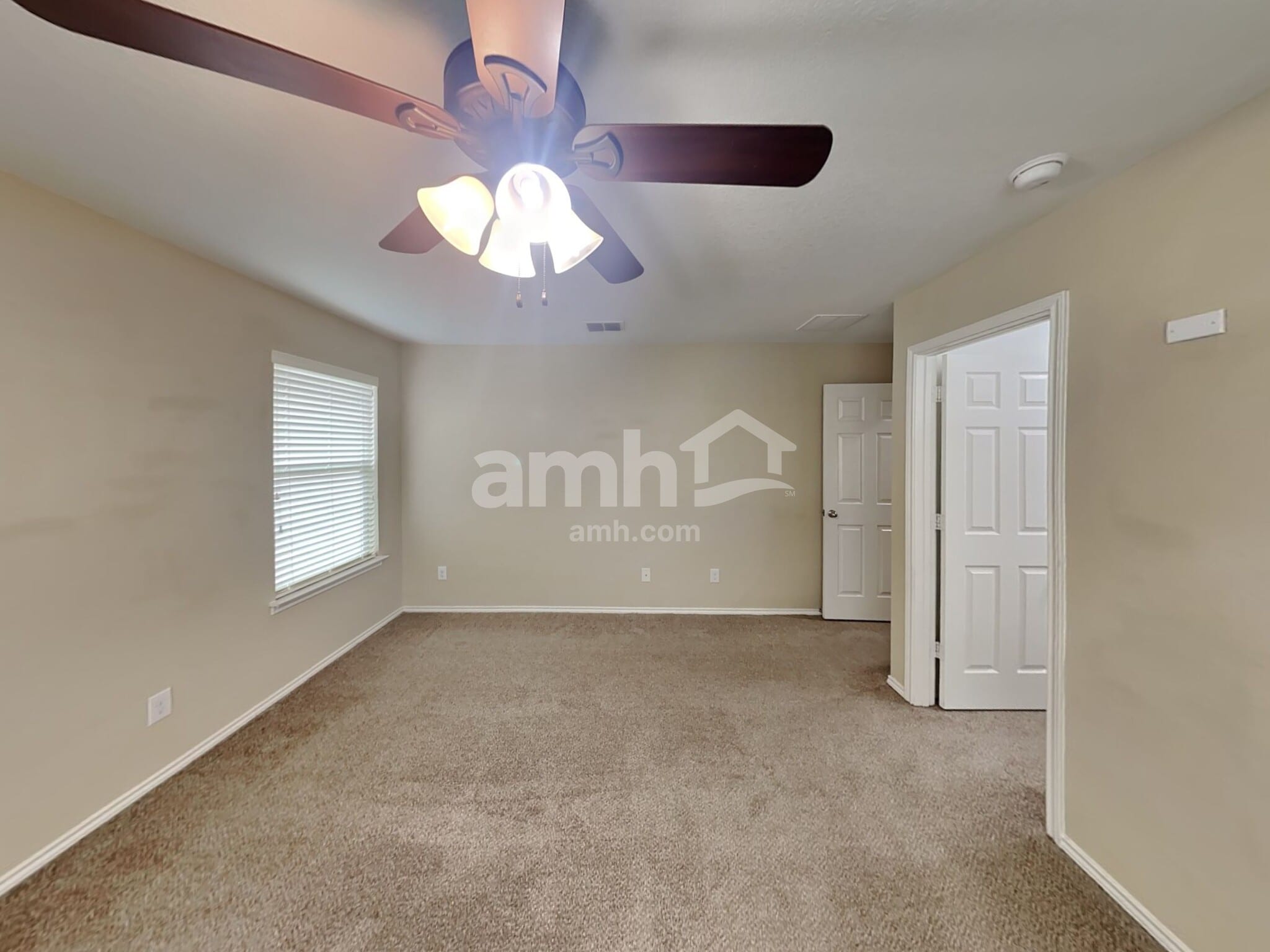 Building Photo - 9054 Canter Horse