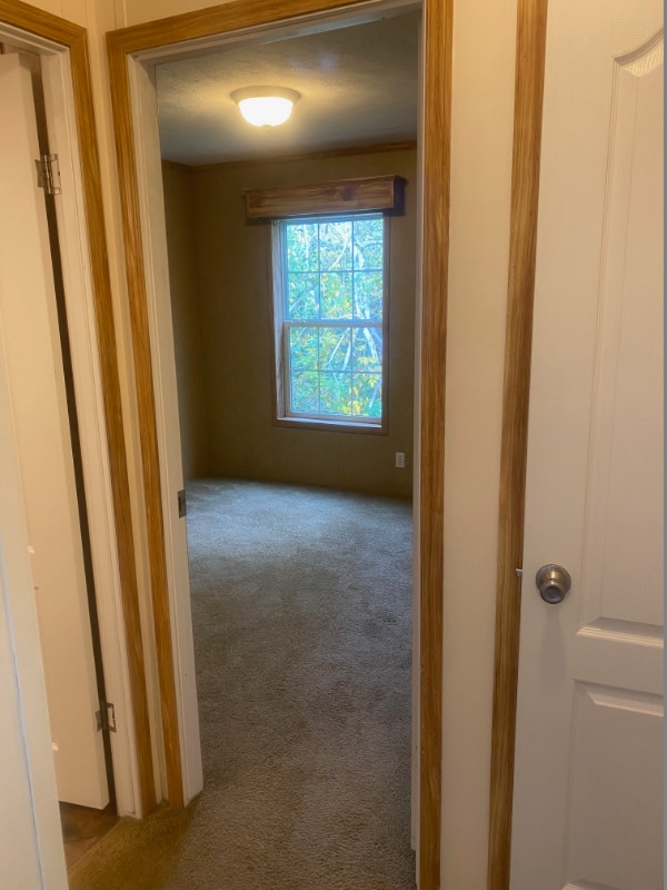 Building Photo - 36 River St