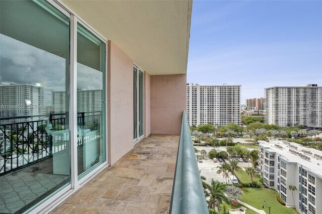 Building Photo - 17555 Atlantic Blvd