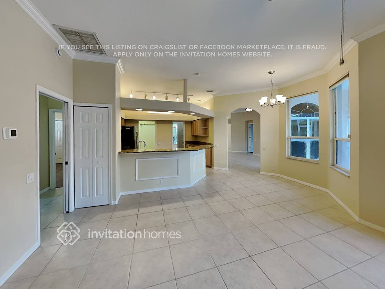 Building Photo - 10434 Old Grove Cir