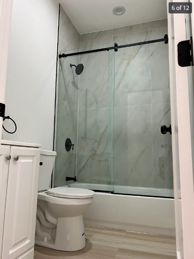 Building Photo - 1058 N Central Park Ave