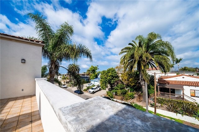 Building Photo - 201 Avenida Cabrillo