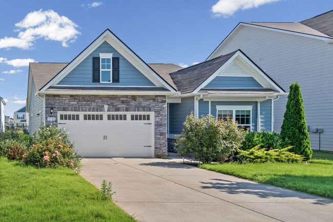 Building Photo - 3722 Pelham Wood Dr