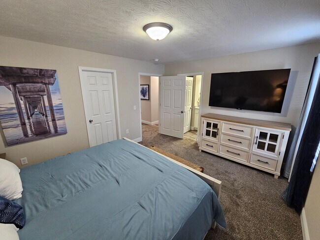 Building Photo - Cute New Construction Wilmington Ranch