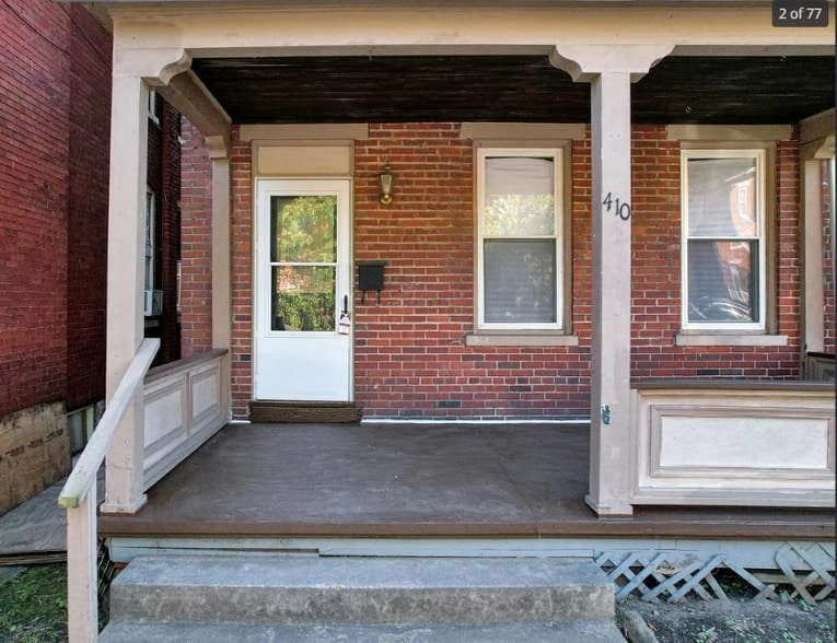 Building Photo - 410 Fayette St