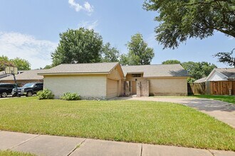 Building Photo - 22318 Fincastle Dr