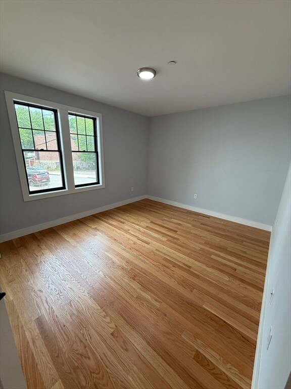 Building Photo - 8 Ford St