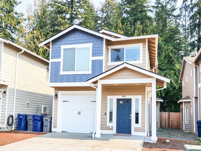 Primary Photo - 3 Bedroom + Office Loft Granite Falls Home