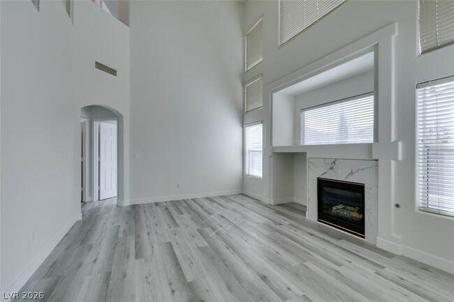 Building Photo - 1581 Peaceful Pine St