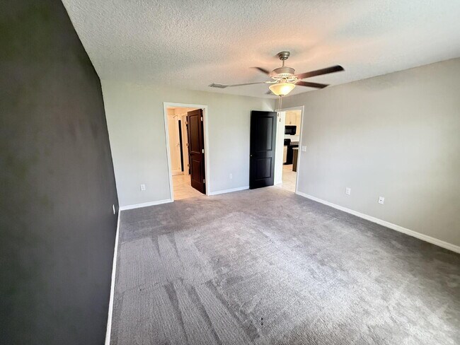 Building Photo - 14906 Imperial Purple Ln