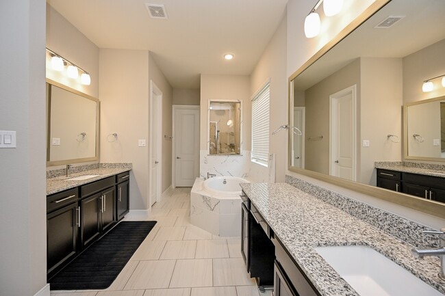 Building Photo - 24919 Bridgeton Meadow Ln