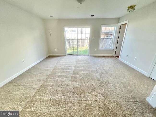 Building Photo - 8090 Whispering Wind Ln