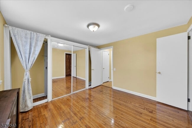Building Photo - 513 Brooklawn Ave