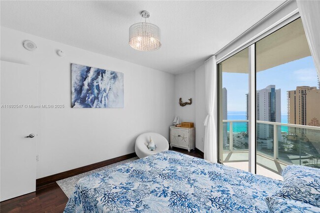 Building Photo - 200 Sunny Isles Blvd