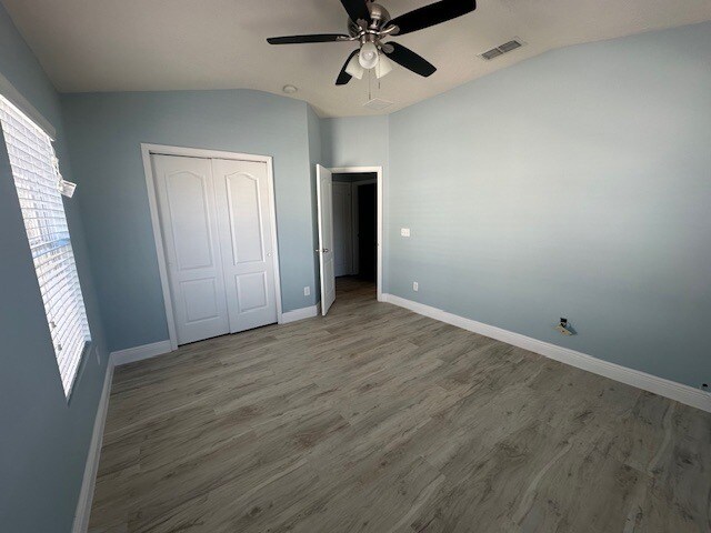 Building Photo - Spacious 2 Bed / 2 Bath Townhome with Garage – Gated Community in Orlando – $1,920/mo (Resident B...
