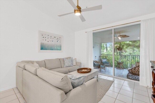 Building Photo - ***ANNUAL UNFURNISHED***NOW AVAILABLE***NO...