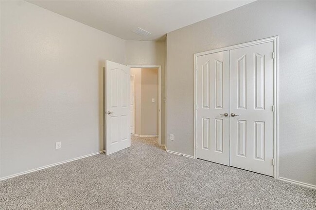 Closets in Bedrooms - 1008 Long Pointe Ave