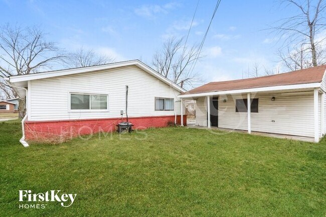 Building Photo - 1237 Balmoral Ave