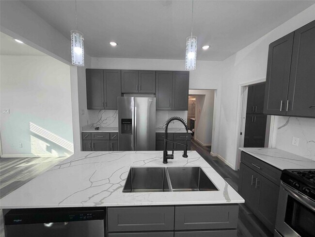 Building Photo - 2404 Burkett St.