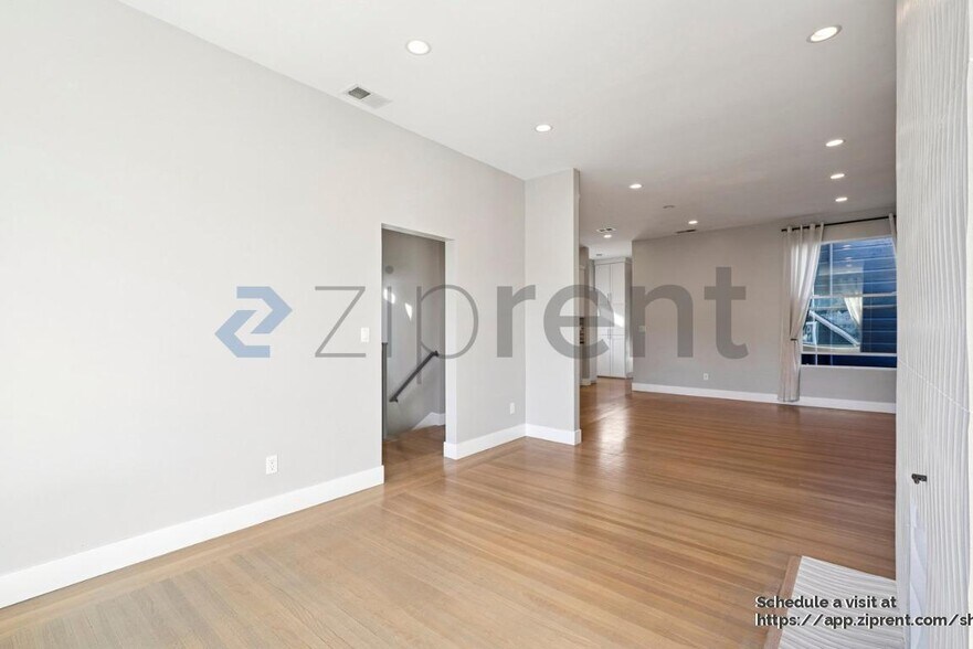 Building Photo - 3024 Market St