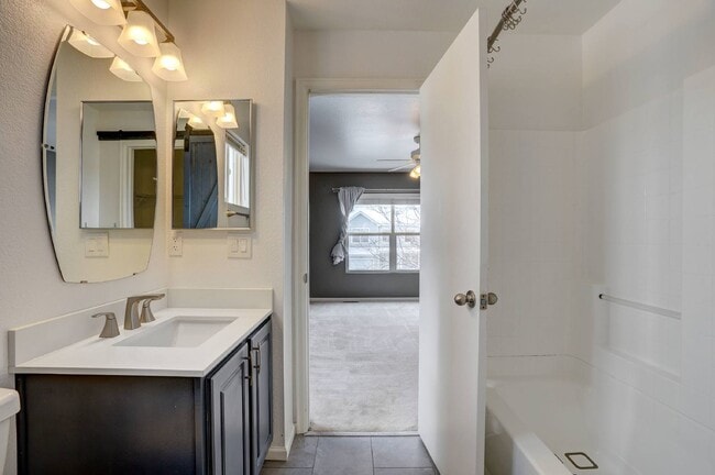 Building Photo - $ 2,295 - 3-Bed, 3-Bath Townhome with Mode...