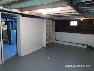 Building Photo - 306 S Fairview Ave