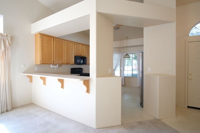 Building Photo - Charming Ceres Home with a spacious backyard!