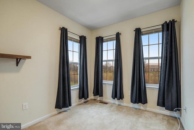 Building Photo - 5918 Jefferson Commons Way