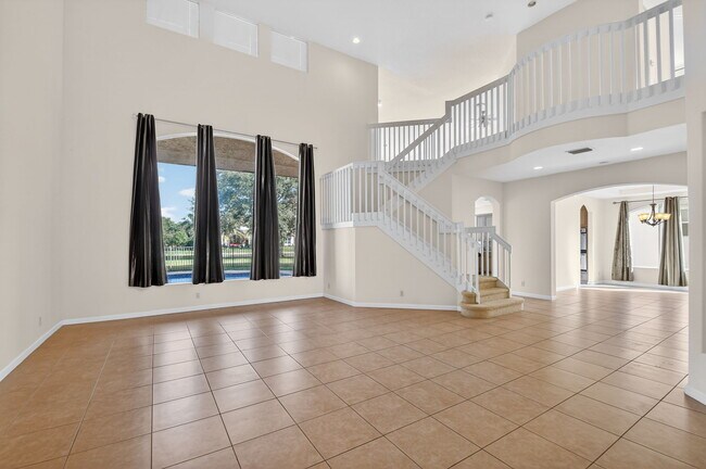 Building Photo - 6068 Pond Bluff Ct