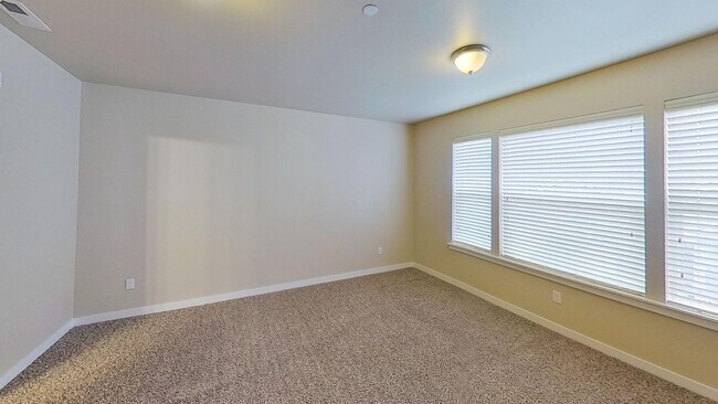 Building Photo - 2616 Tranquil Ave NW