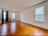 Building Photo - 163 Glenwood Ave