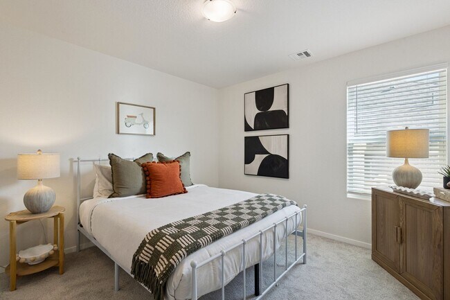 Building Photo - Modern Comfort Meets Turn-Key Living in Owasso’s Newest Build