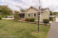 Building Photo - 136 US-9