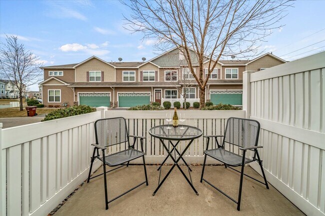 Building Photo - 1960 Commonwealth Blvd