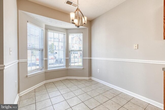 Building Photo - 747 Heather Stone Loop