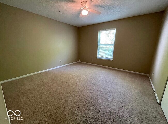 Building Photo - 6909 Earlswood Dr