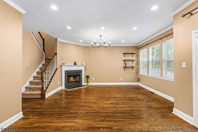 Building Photo - 15 Faxon Dr