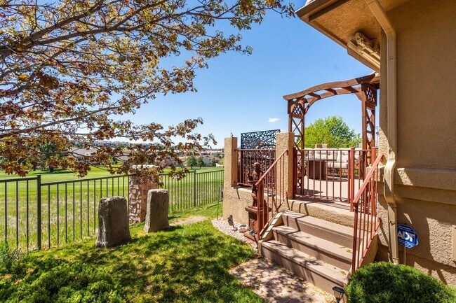 Building Photo - D20 Patio Home on the Golf Course views of...