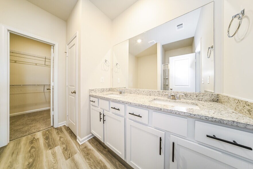 Building Photo - 1452 Sodbuster Dr