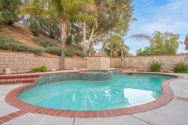 Building Photo - 27813 Firebrand Dr